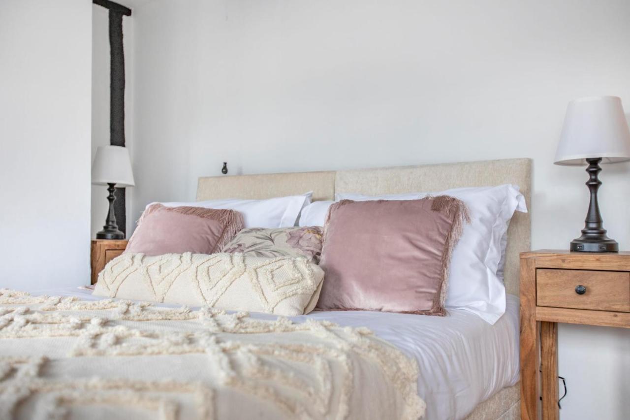Stunning Character 2Bed Cottage In St Albans Wifi Ngoại thất bức ảnh